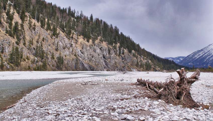 Bild in 3D ansehen Foto Bayerische Alpen im Frühling