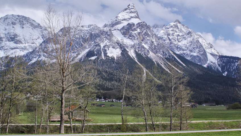 Bild in 3D ansehen Foto Bayerische Alpen im Frühling