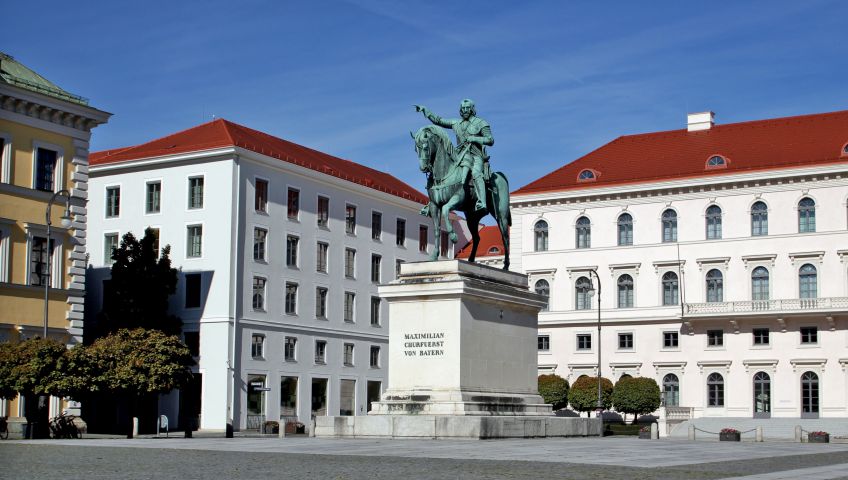 Wittelsbacher Platz Muenchen