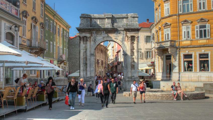 Pula